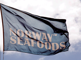 norway seafoods flagg røkke